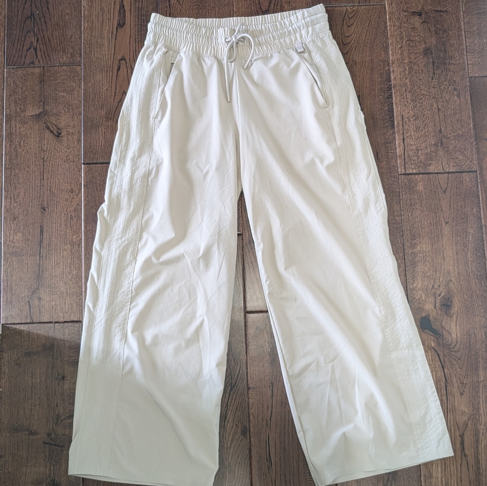Athleta WIde Leg Endeavor Pants